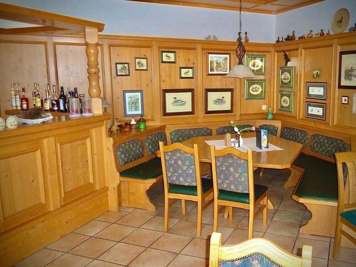 Meister Baer Hotel Wettiner Hof Глаухау Екстер'єр фото